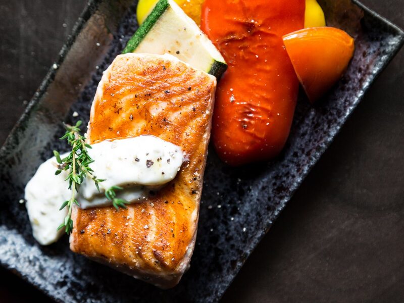 Seared salmon fillet with grilled vegetables